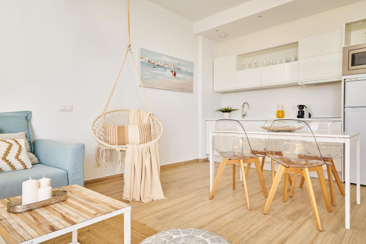 Sunset Beach Charming Apartment With Jacuzzi Torremolinos Buitenkant foto