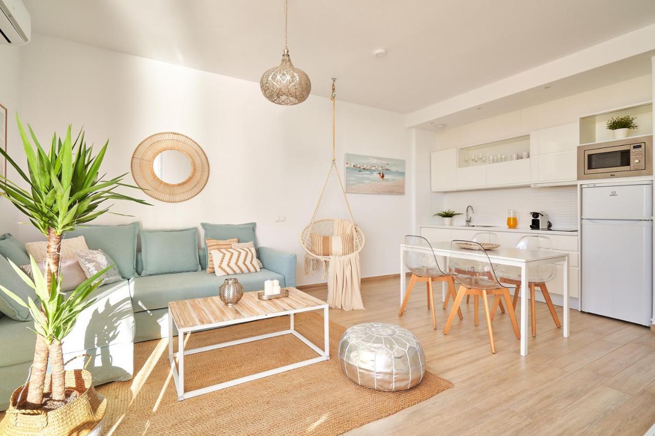 Sunset Beach Charming Apartment With Jacuzzi Torremolinos Buitenkant foto