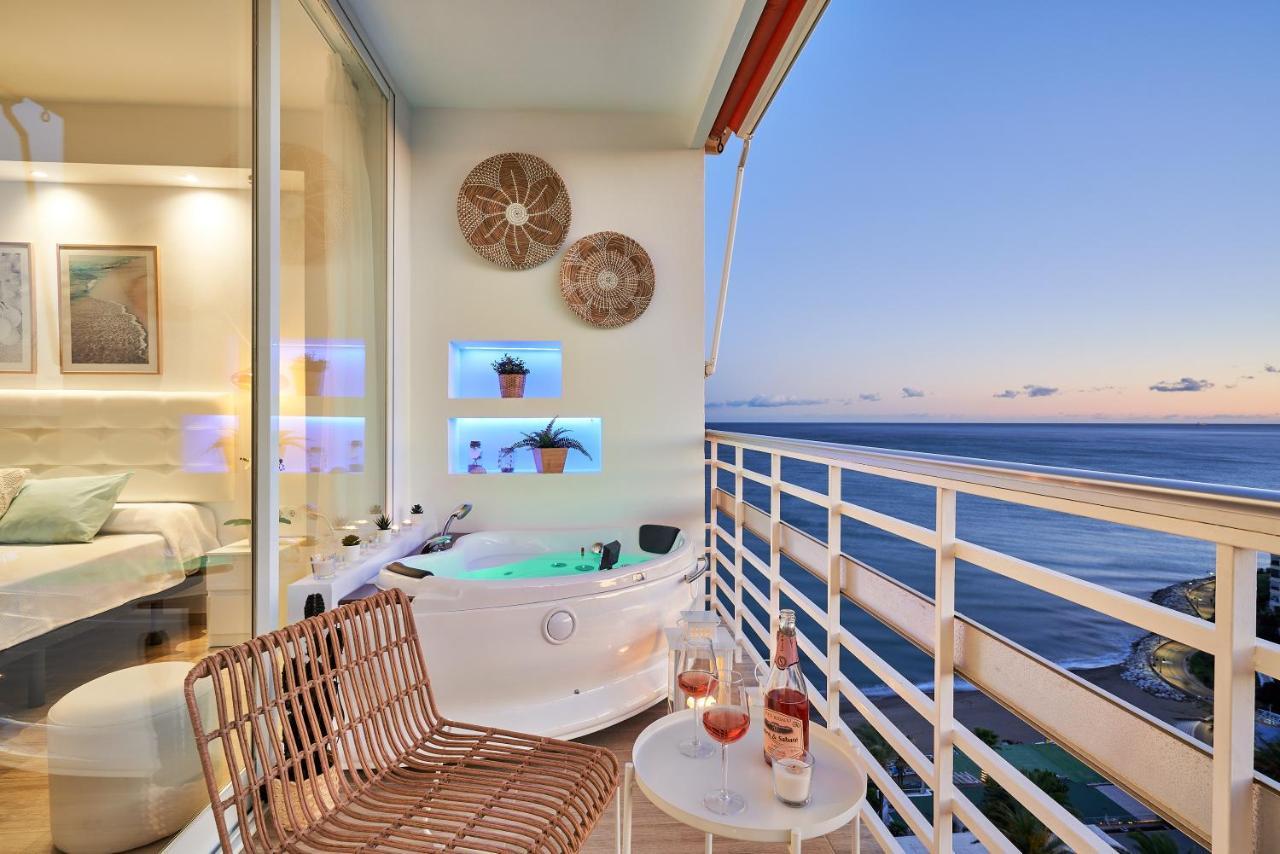 Sunset Beach Charming Apartment With Jacuzzi Torremolinos Buitenkant foto