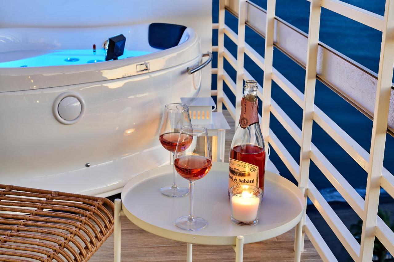 Sunset Beach Charming Apartment With Jacuzzi Torremolinos Buitenkant foto