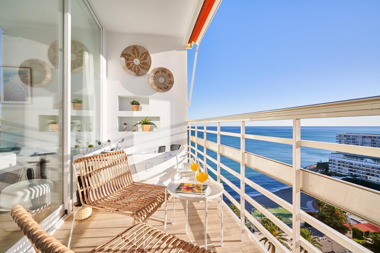 Sunset Beach Charming Apartment With Jacuzzi Torremolinos Buitenkant foto