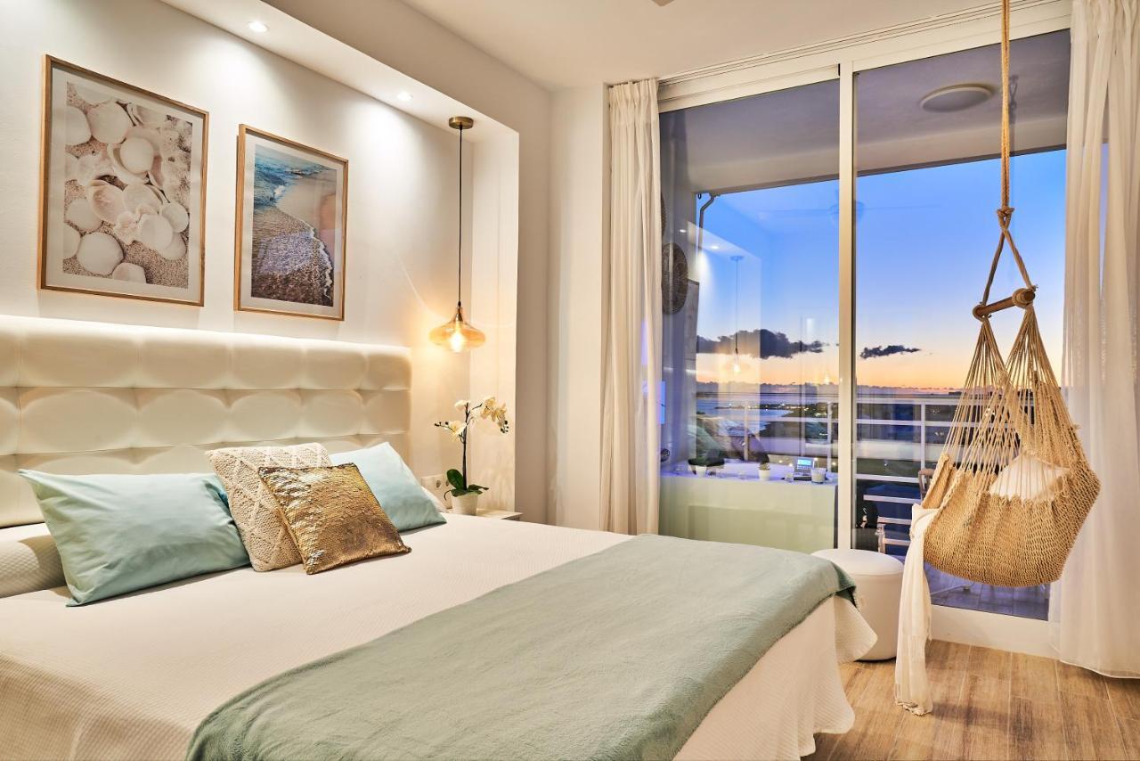 Sunset Beach Charming Apartment With Jacuzzi Torremolinos Buitenkant foto