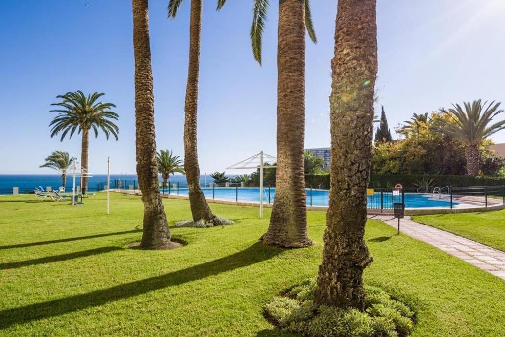 Sunset Beach Charming Apartment With Jacuzzi Torremolinos Buitenkant foto